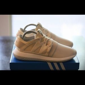 Adidas Tubular Viral